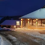فندق Thaelerhaeusle Mit Schwimmbad 4*