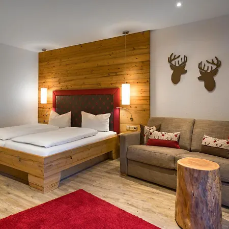 Hotell Thaelerhaeusle Mit Schwimmbad 4*