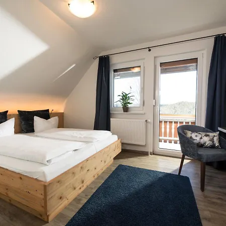 Hotell Thaelerhaeusle Mit Schwimmbad