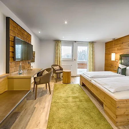 Hotell Thaelerhaeusle Mit Schwimmbad Furtwangen