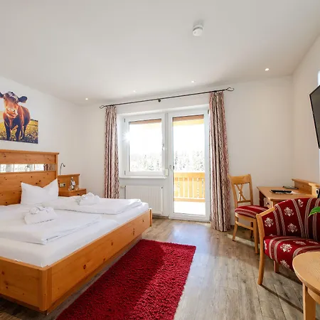 Hotel Thaelerhaeusle Mit Schwimmbad