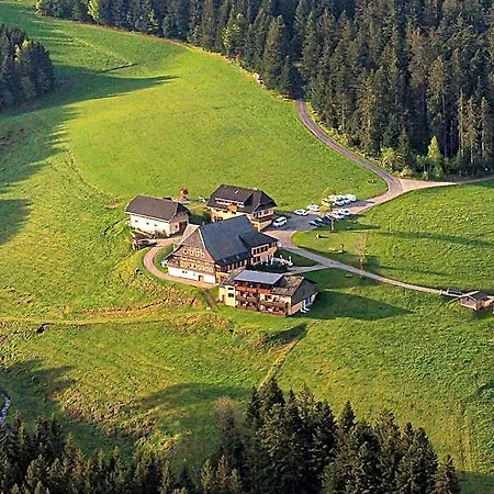 Thaelerhaeusle Mit Schwimmbad