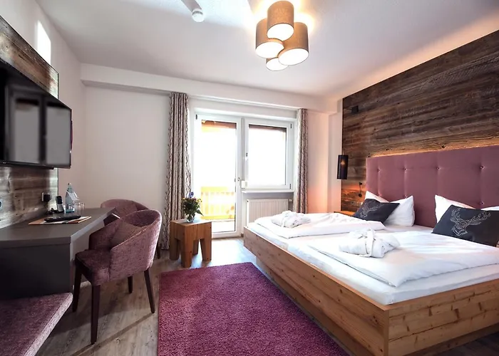 Thaelerhaeusle Mit Schwimmbad 4*